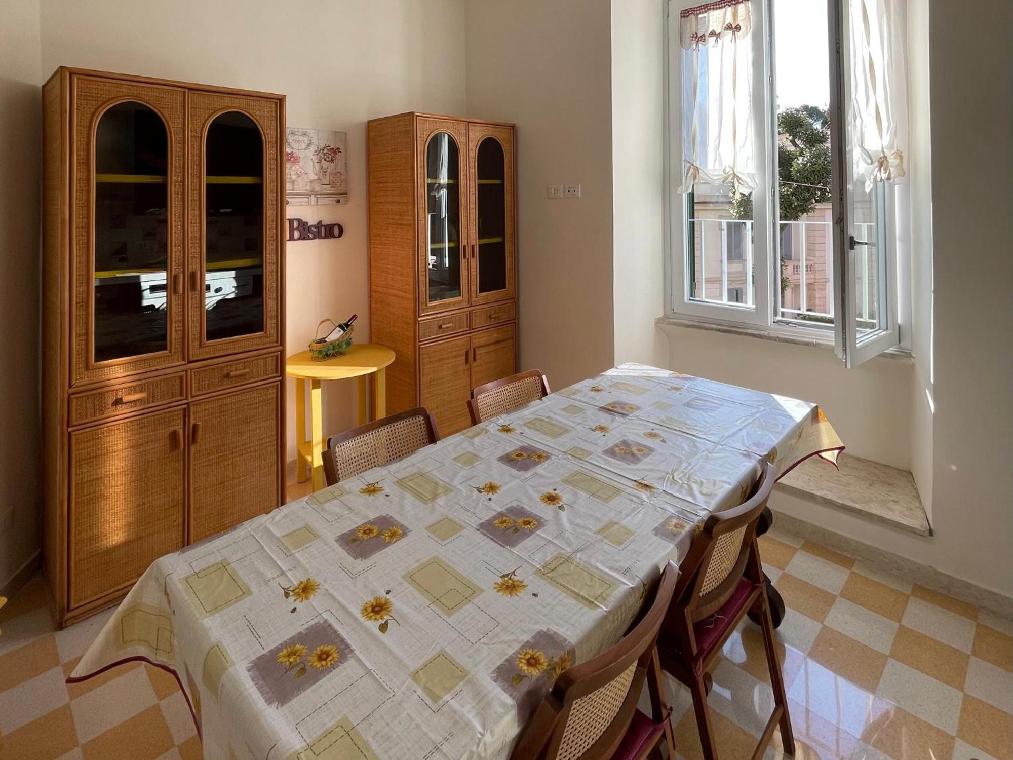 Domus Claudia San Giovanni Рим Экстерьер фото